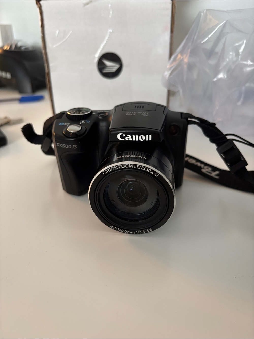 Canon SX500 HS Compact Digital Camera in Black